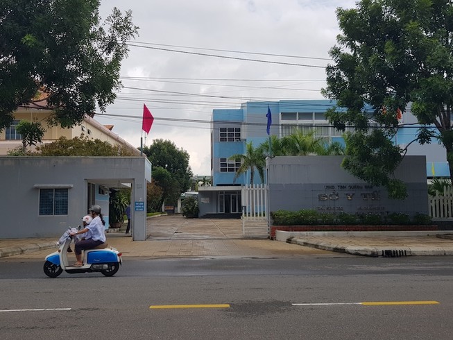 Cách ly 1 nữ tiếp viên hàng không nghi nhiễm virus corona