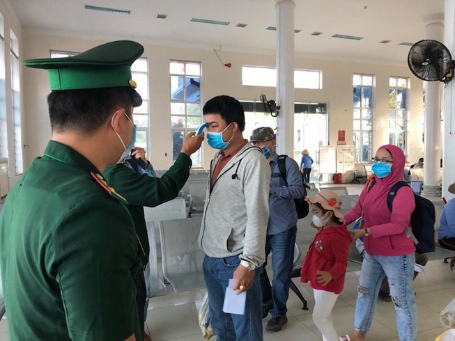Lý Sơn tạm dừng đón khách du lịch nước ngoài