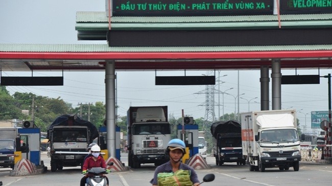 Bộ trưởng Thăng đề nghị lùi thời gian tăng phí BOT đường bộ