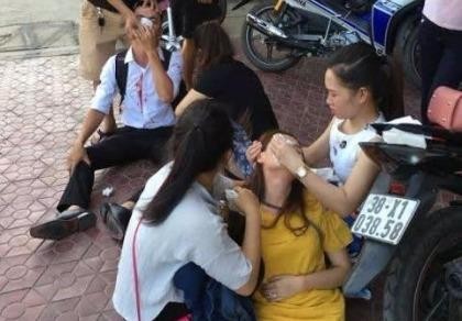 Tạm đình chỉ hạ sĩ công an đánh người yêu cũ đến nhập viện