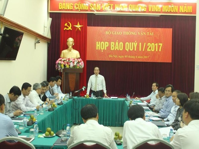 Cục Hàng không: Có cơ sở để áp giá vé sàn