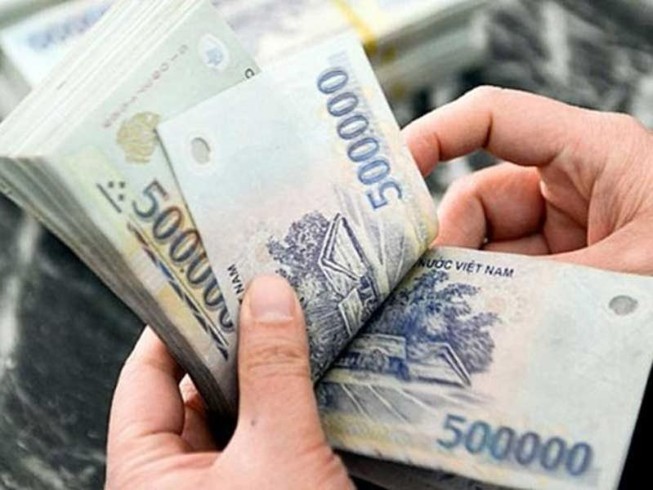 Thưởng Tết: Người gần 1 tỉ, người 30 ngàn!
