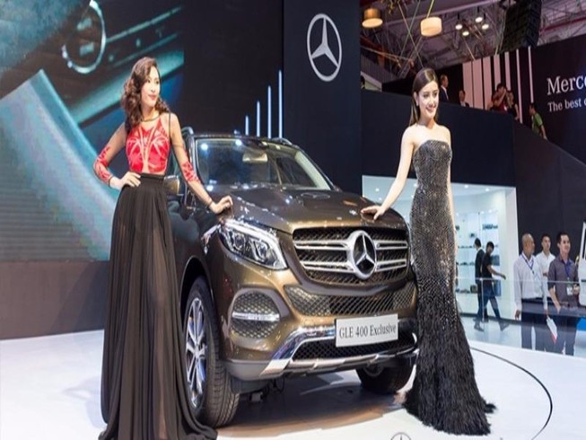 Triệu hồi hàng ngàn xe Mercedes có thể gây nguy hiểm