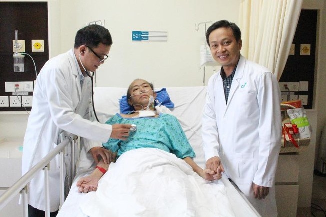 Đề nghị các địa phương hỗ trợ bảo hiểm y tế cho người cao tuổi