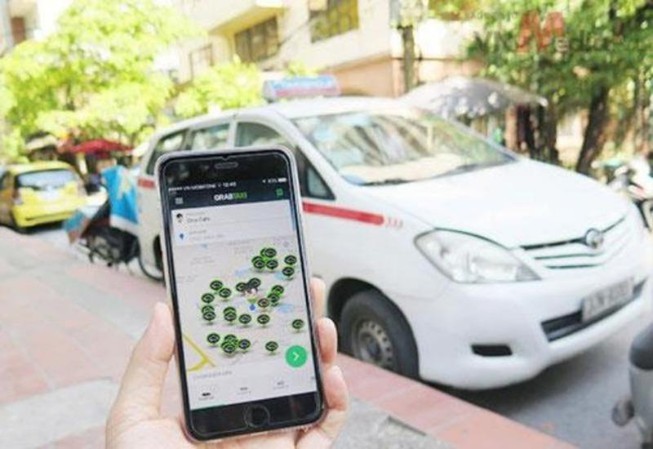 Thủ tướng yêu cầu lấy ý kiến việc đeo ‘mào’ cho xe công nghệ