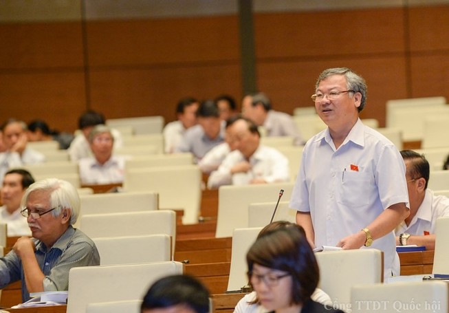 Cho thôi nhiệm vụ ĐBQH khóa XIV đối với ông Hồ Văn Năm