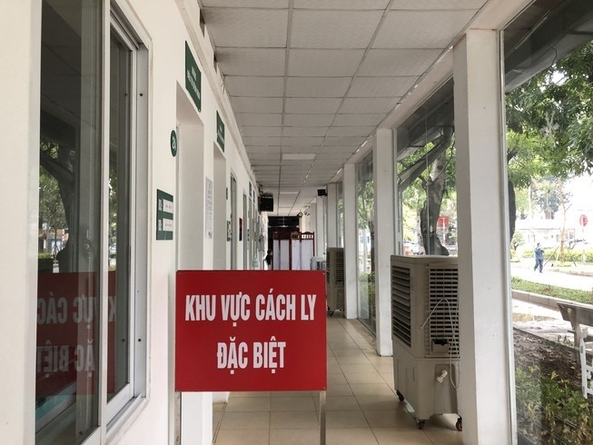 Quận 2: Cách ly 3 công an tiếp xúc với người nhiễm COVID-19