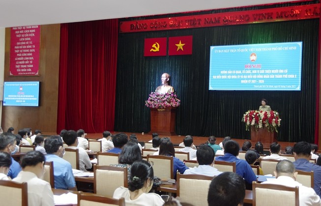 Người ứng cử ĐBQH phải ghi rõ: Chỉ có một quốc tịch Việt Nam