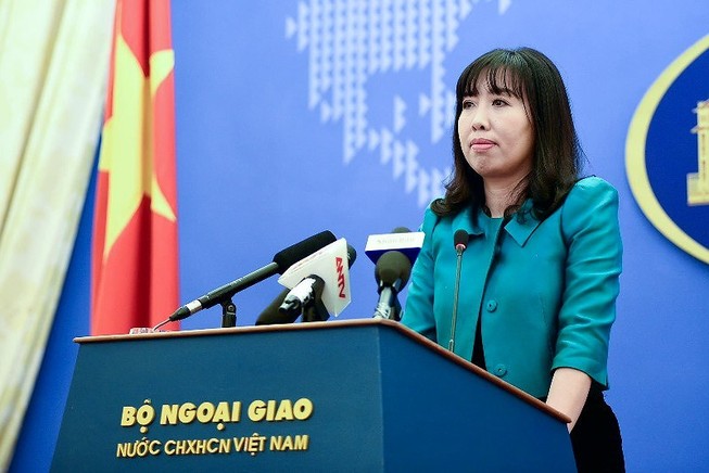 Tàu sân bay Hoa Kỳ lần đầu tiên thăm Việt Nam