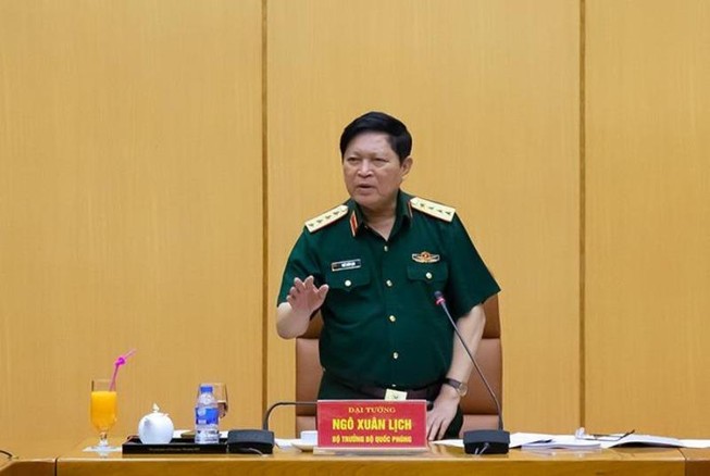 Đại tướng Ngô Xuân Lịch giao nhiệm vụ cho Quân chủng PK-KQ
