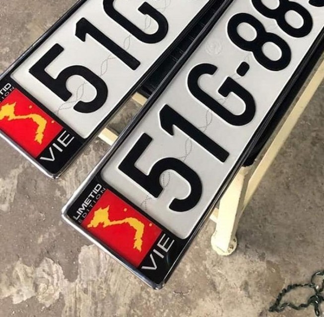 Xe dán bản đồ VN thiếu Hoàng Sa, Trường Sa sẽ bị xử lý