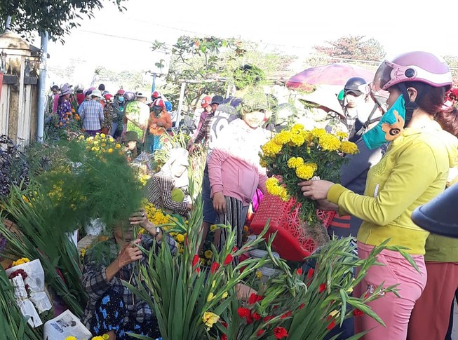 Thời tiết dịp Tết Canh Tý: Nơi giá rét, chỗ nắng chói chang