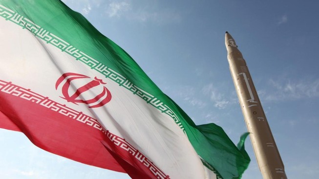 Iran chính thức ngừng thực thi cam kết thoả thuận hạt nhân