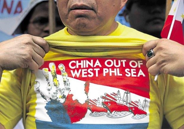 Dinh tổng thống Philippines: Manila sẽ không từ bỏ biển Đông