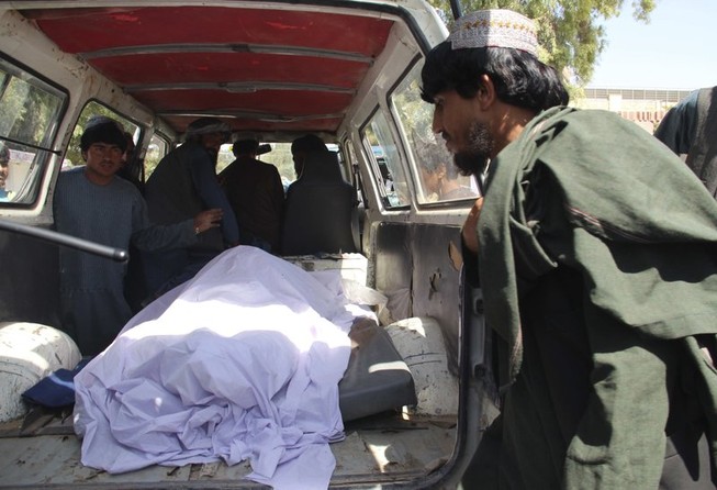 Afghanistan tấn công Taliban, ít nhất 40 dân thường thiệt mạng