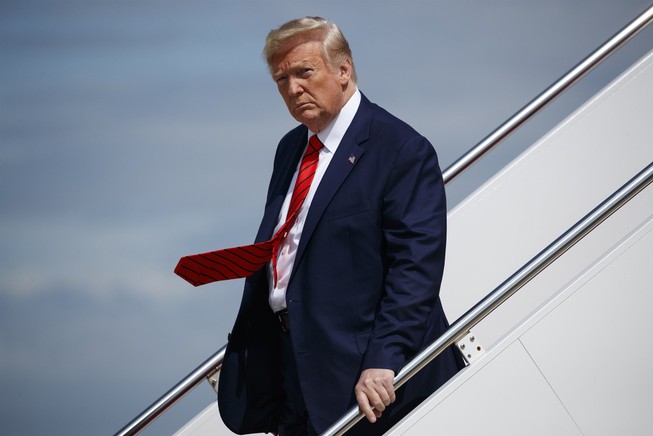 Đồng minh ông Trump: 'Không có vấn đề gì trong vụ Ukraine'