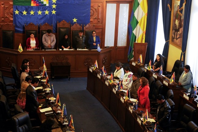 Thượng viện Bolivia hủy bỏ kết quả bầu cử của ông Morales