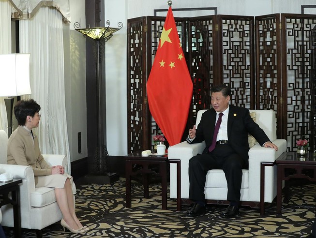 Hong Kong: Bắc Kinh khẳng định ủng hộ mạnh mẽ bà Carrie Lam