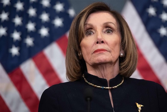 Chủ tịch Hạ viện Mỹ Nancy Pelosi