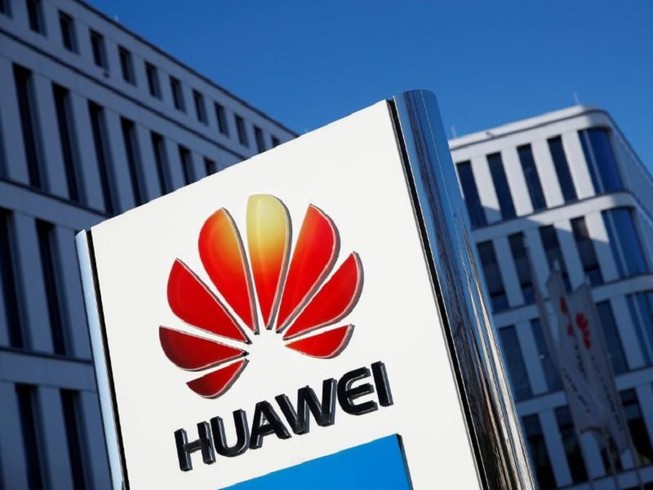 Tập đoàn công nghệ Trung Quốc Huawei có thể bị Mỹ áp thêm nhiều lệnh cấm giao dịch các sản phẩm công nghệ. Ảnh: REUTERS
