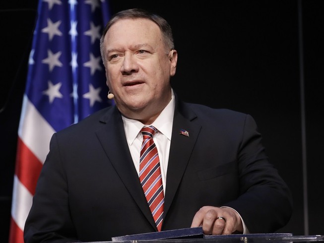 Ngoại trưởng Mỹ Pompeo thăm Ukraine để gặp Tổng thống Ukraine Volodymyr Zelensky vào tuần sau. Ảnh: AP