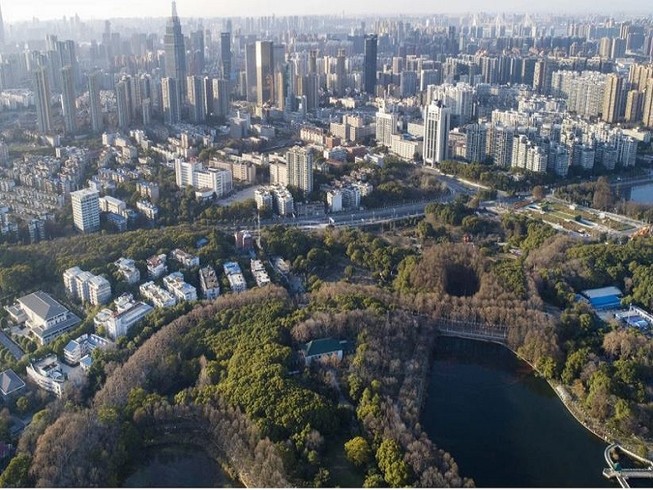 Chính quyền Hong Kong đang tính toán sơ tán cư dân ra khỏi TP Vũ Hán, tỉnh Hồ Bắc (Trung Quốc). Ảnh: SOUTH CHINA MORNING POST
