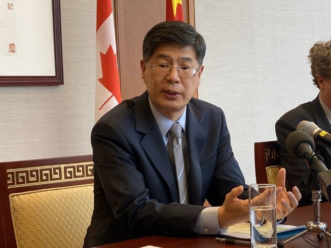 Đại sứ Trung Quốc tại Canada - ông Cong Peiwu.