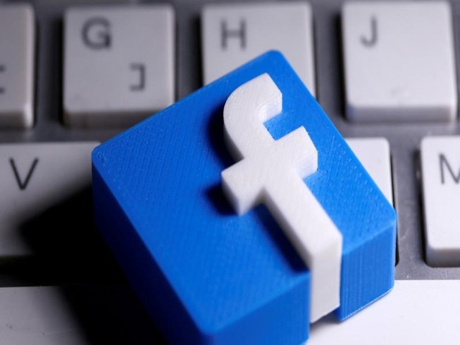 Facebook tuyên bố sẽ khóa tài khoản của Tổng thống Donald Trump thêm ít nhất hai tuần nữa.