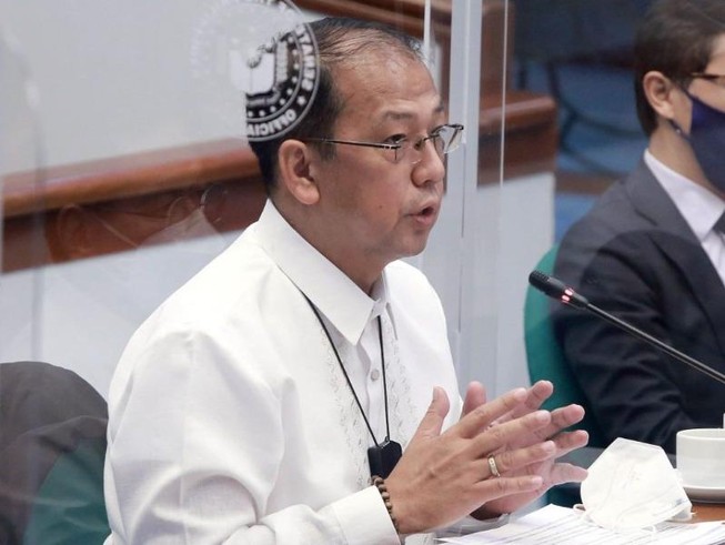 Ông Carlito Galvez - người đứng đầu Nhóm đặc trách chống đại dịch của Philippines. Ảnh: INQUIRER