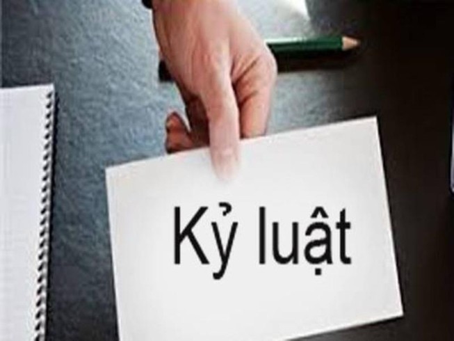 Kỷ luật một cán bộ thuộc Cục Thi hành án Dân sự Hậu Giang
