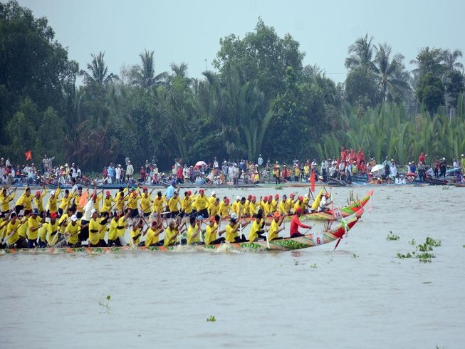 Sôi nổi giải đua ghe ngo tỉnh Kiên Giang 2019