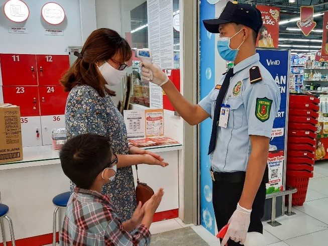 Hậu Giang: Không đeo khẩu trang nơi công cộng sẽ bị phạt