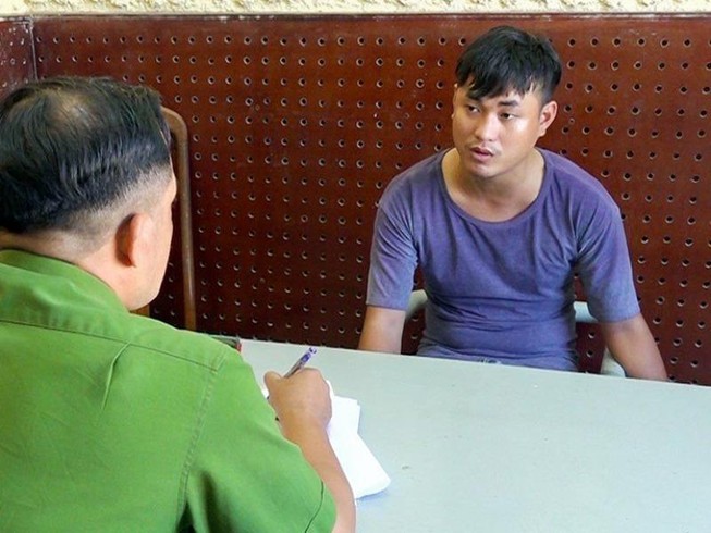An Giang: Chém gần đứt cổ tay vì khoản nợ 1 triêu đồng
