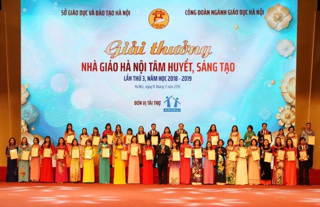 Hà Nội vinh danh 125 nhà giáo tâm huyết, sáng tạo