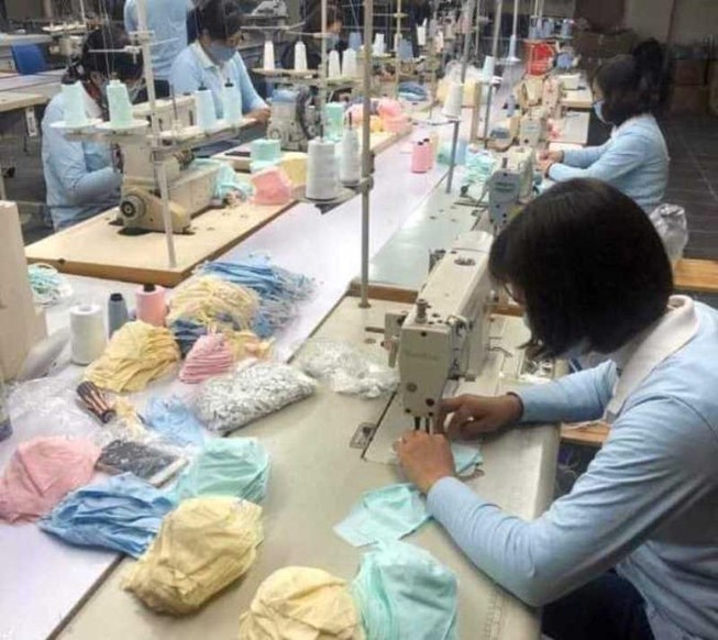 Bộ Công Thương làm việc với các DN sản xuất khẩu trang