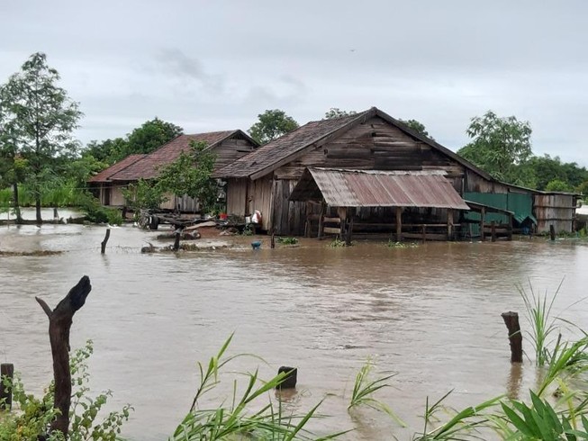 1 người chết, 1 người bị thương do bão số 2