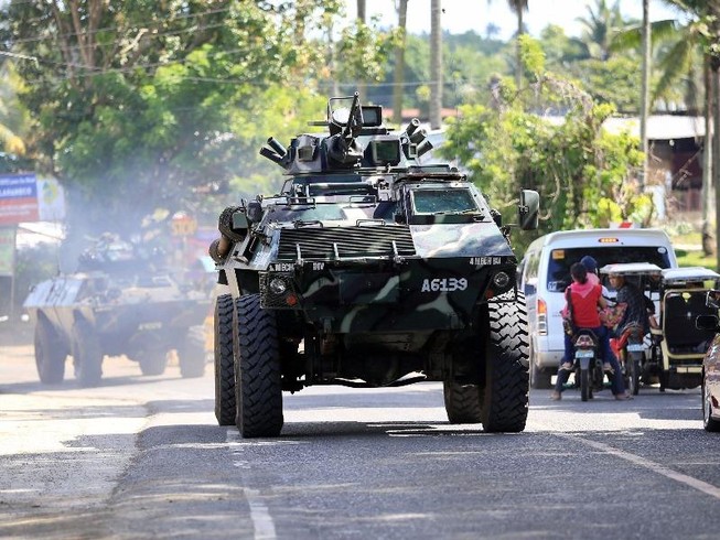 Quân đội Philippines tiêu diệt 13 tay súng khủng bố