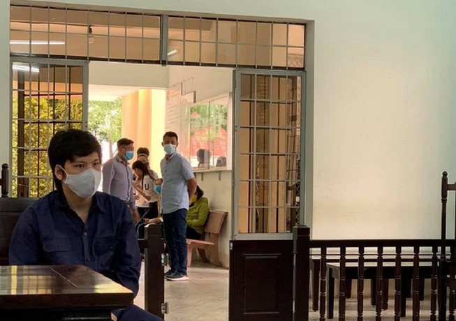 Vụ giao cấu với con riêng của vợ: Làm rõ thêm hành vi dâm ô