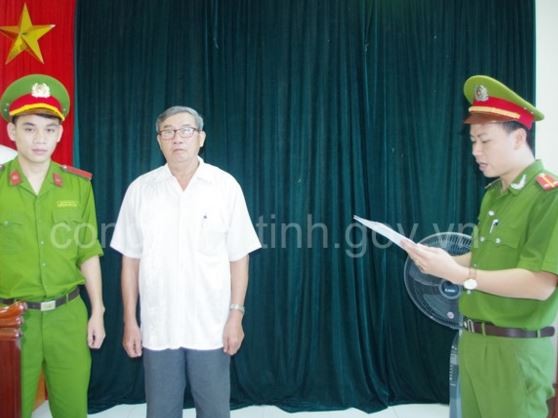 Khởi tố ba nguyên cán bộ gây thất thoát hàng chục tỉ đồng