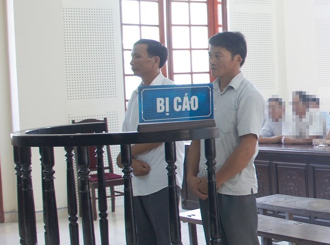 Đề nghị điều tra lại vụ 2 công an viên nhận hối lộ