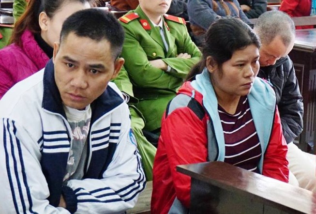 Tài xế taxi nhanh trí báo công an vụ bán trẻ em qua TQ