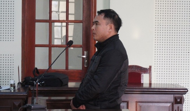 Bị cáo, luật sư nói còn đồng phạm, VKS nói 'không'