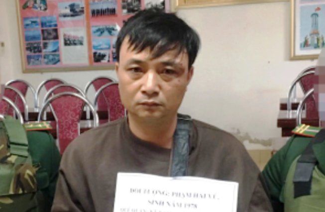 Bắt kẻ liều lĩnh ôm 4 bánh heroin từ miền Trung vào miền Nam