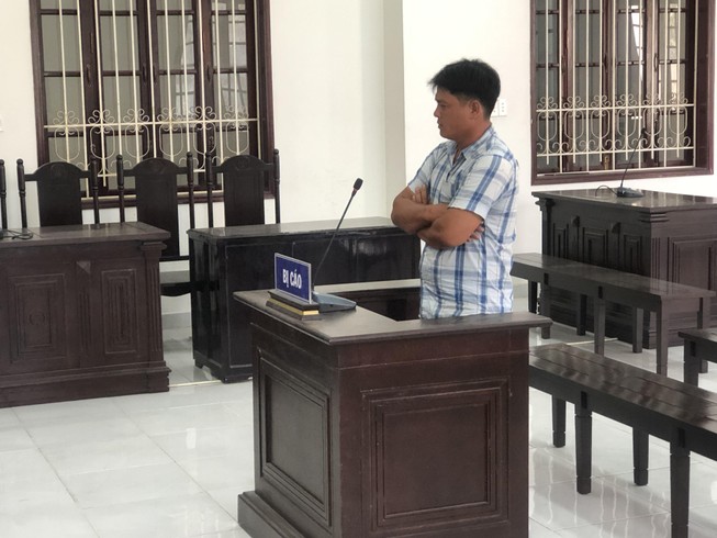 bị cáo Nguyễn Thành Nhẫn (ảnh QUANG VĨNH)