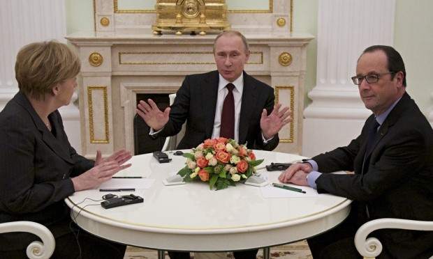 Lãnh đạo 4 nước điện đàm giải quyết vấn đề Ukraine