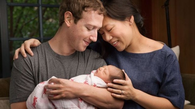 Đón con đầu lòng, ông chủ Facebook hiến 99% tài sản làm từ thiện
