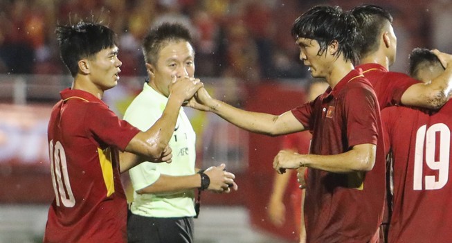 Bầu Đức: 'Không phải Công Phượng, Tuấn Anh mới là số 1'
