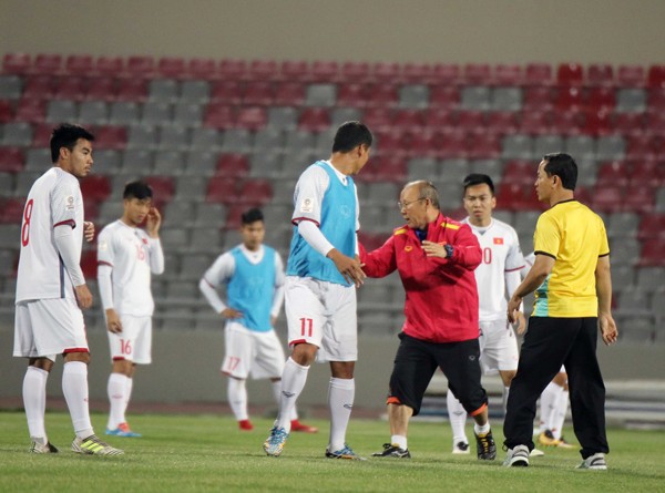 Thầy trò Park Hang-seo phải vào chung kết AFF Cup 2018