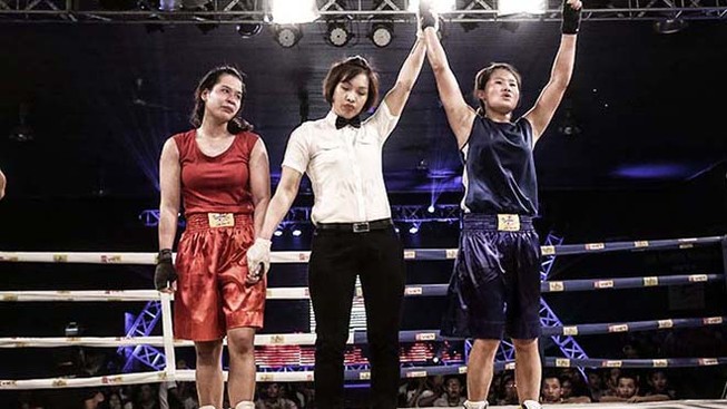 Nghĩa tình đồng đội của nhà vô địch SEA Games