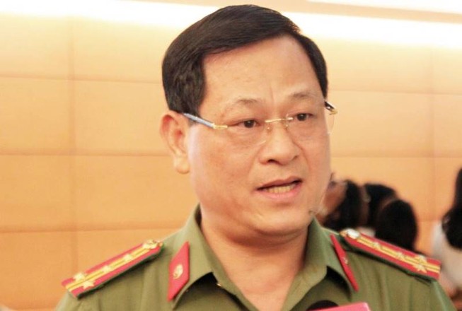 'Quy định thế thì không đủ nhà giam đâu'